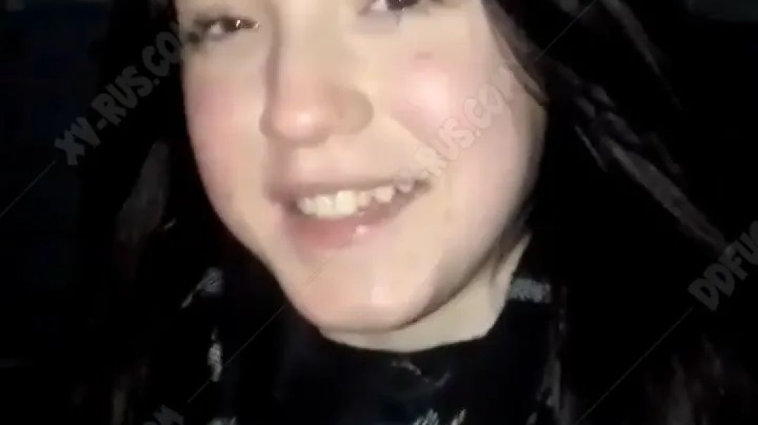 Спортик наказал закладчицу в подъезде физически и орально | Закладчица сосет член